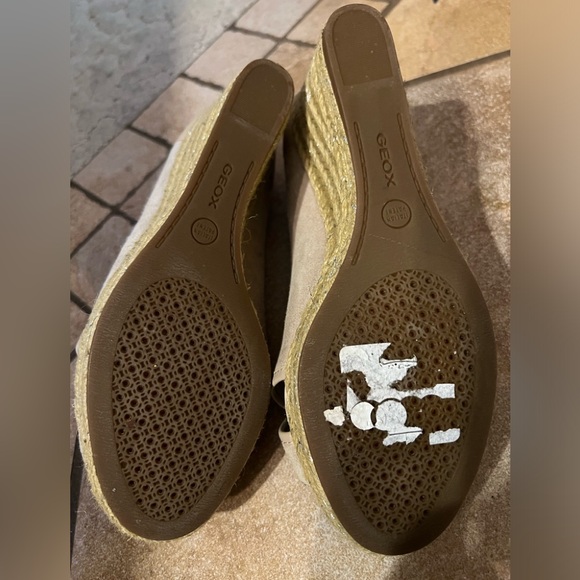 Geox wedge sandals size 8 - Picture 3 of 3